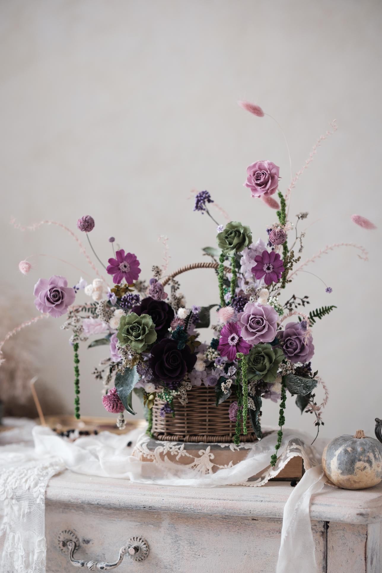 Bundle Class 4 (Preserved): Korean Style Bouquet + Large Vase/Basket