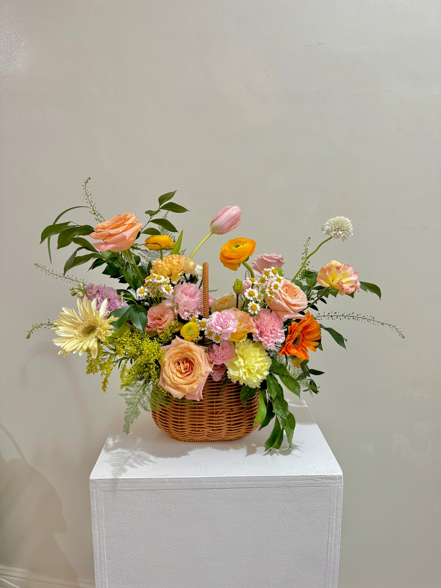 🌸 BEST SELLER Bundle Class 2 (Fresh): Korean Style Bouquet + Large Basket Arrangement