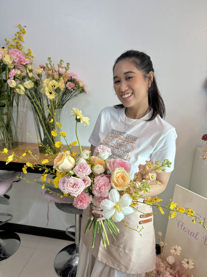 🌸 BEST SELLER Bundle Class 1 (Fresh): Korean Style Bouquet + Vase/Basket