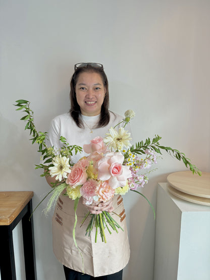 BEST SELLER Bundle Class 2 (Fresh): Korean Style Bouquet + Large Basket Arrangement