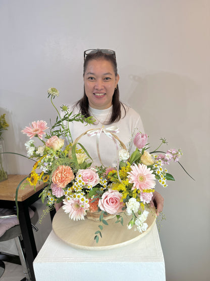 BEST SELLER Bundle Class 2 (Fresh): Korean Style Bouquet + Large Basket Arrangement