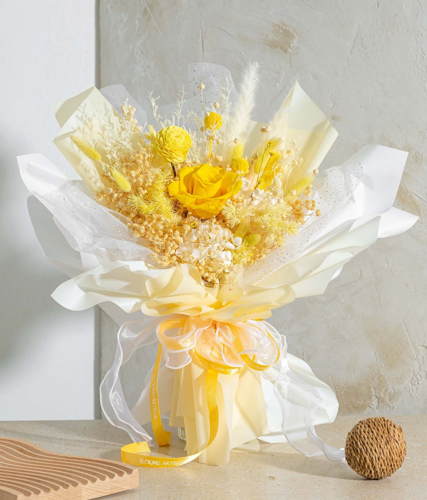 Daisy - Dried Flower Bouquet | Blooms Artisan PH