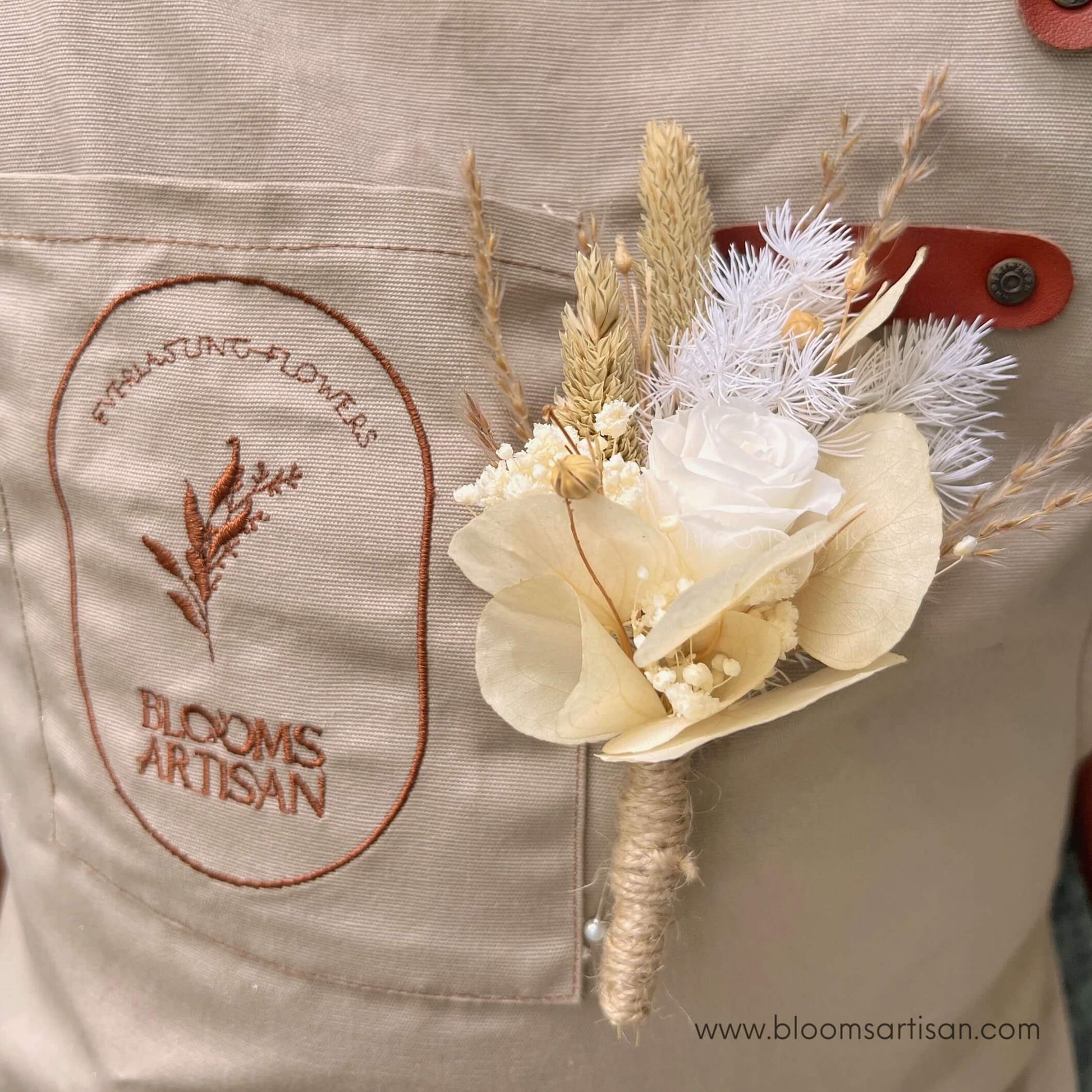 Venus - Dried Flower Bridal Bouquet | Blooms Artisan PH