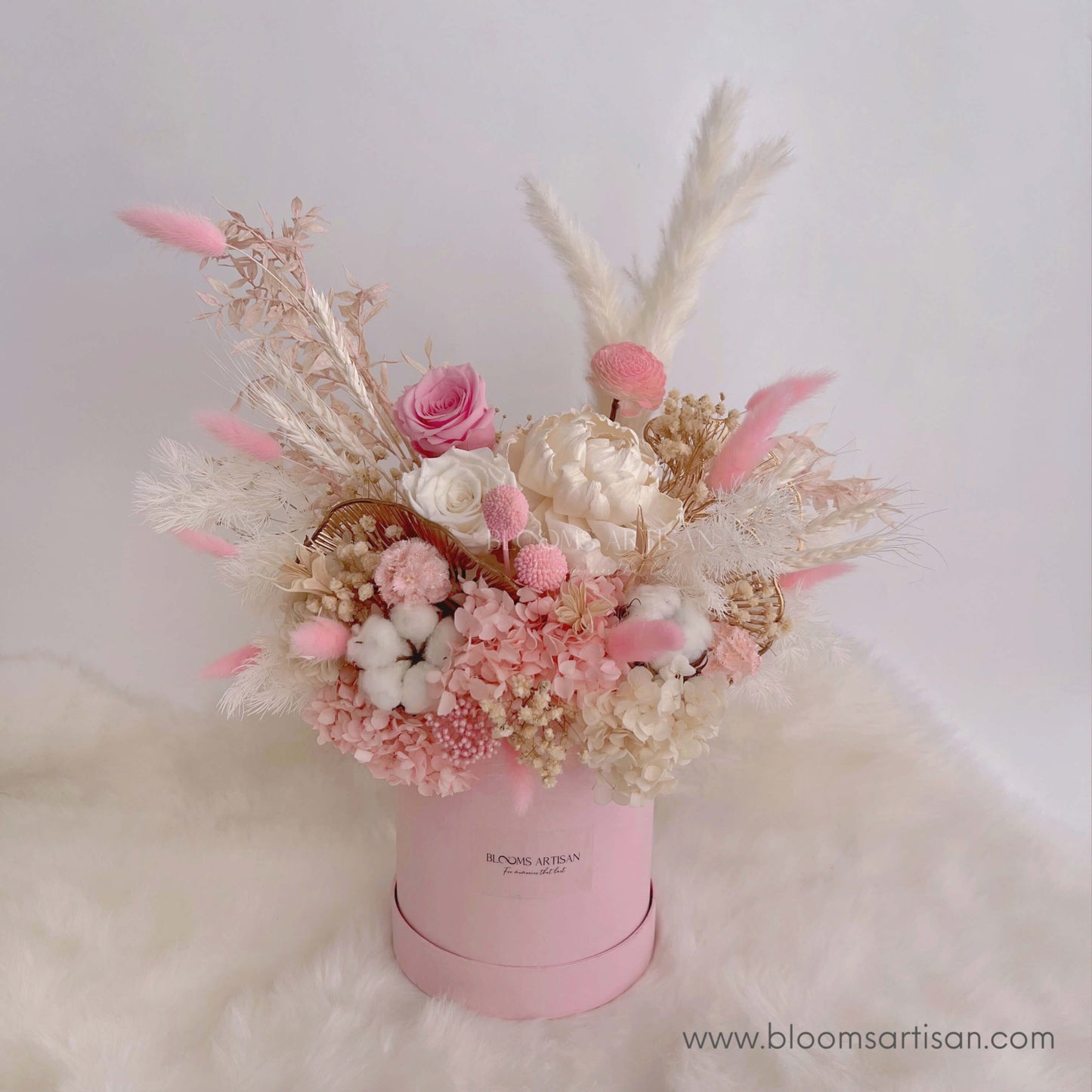 Deluxe Bubble Blooms - Dried Flowers Arrangement | Blooms Artisan PH