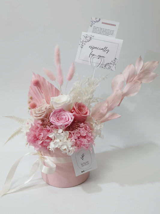 Erlinda - Dried Flowers Premium Arrangement | Blooms Artisan PH